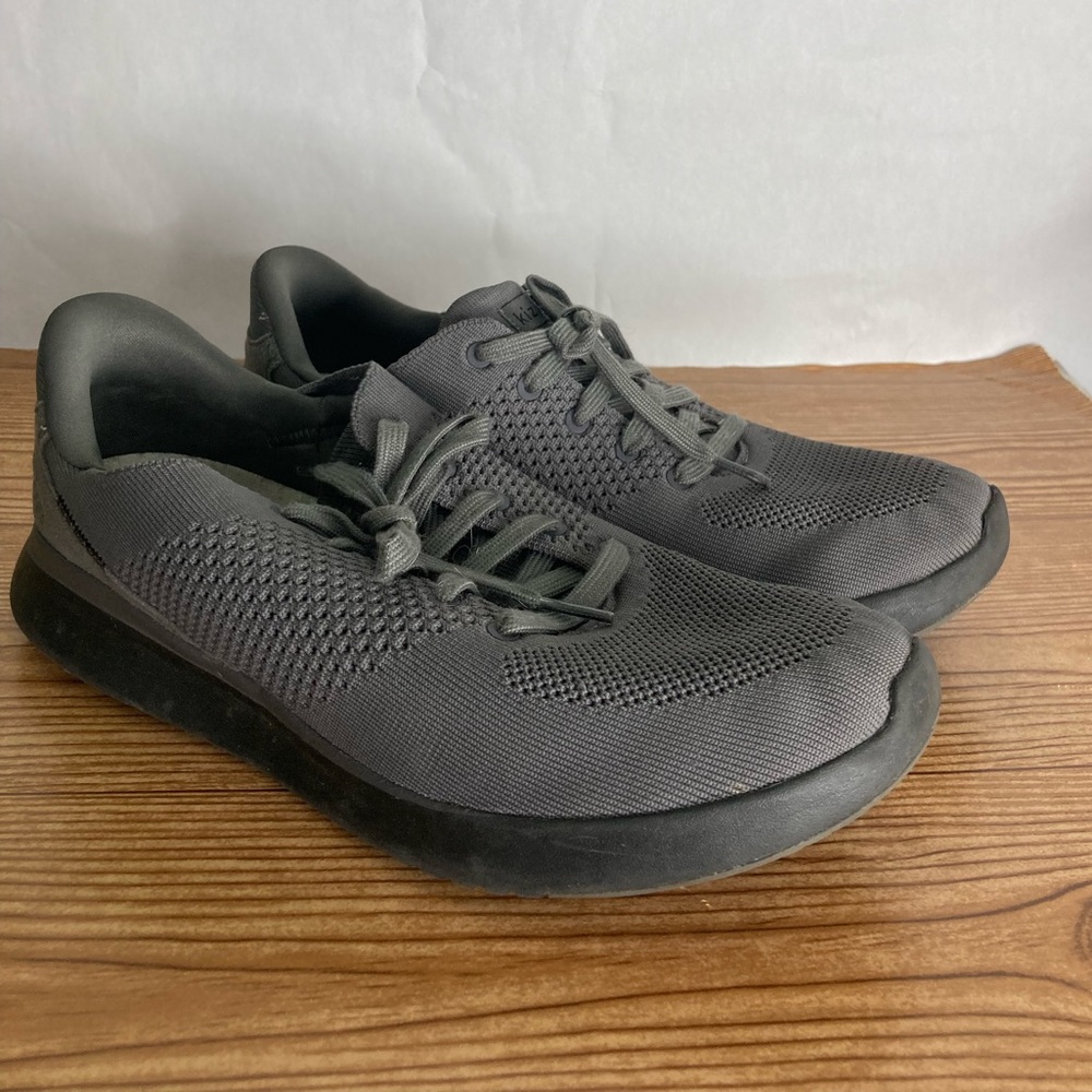 Kizik LIMA Sneakers Size M's 10/Wo's 11.5 Handsfree Casual Comfort Step In